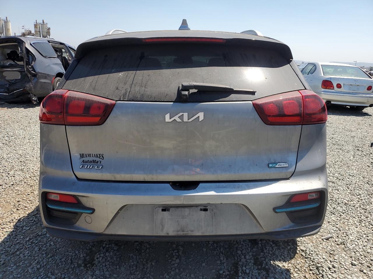 2022 KIA NIRO S