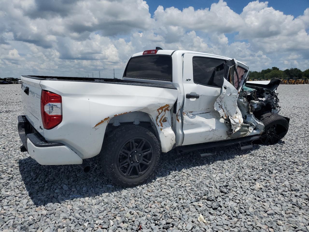 2021 TOYOTA TUNDRA