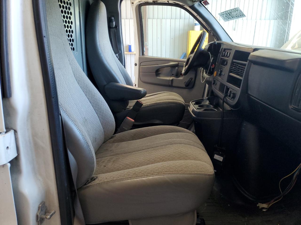 2013 CHEVROLET EXPRESS