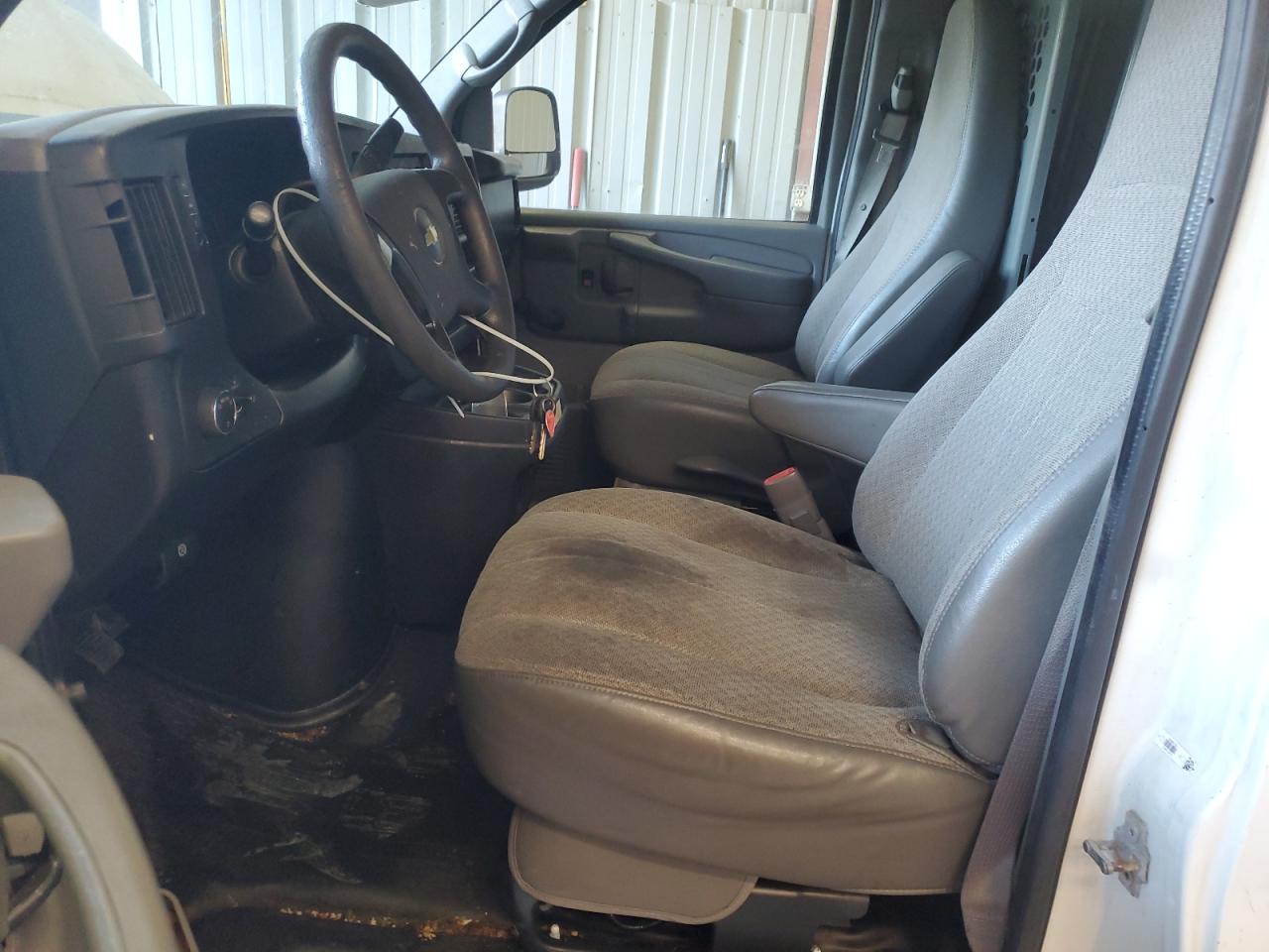 2013 CHEVROLET EXPRESS
