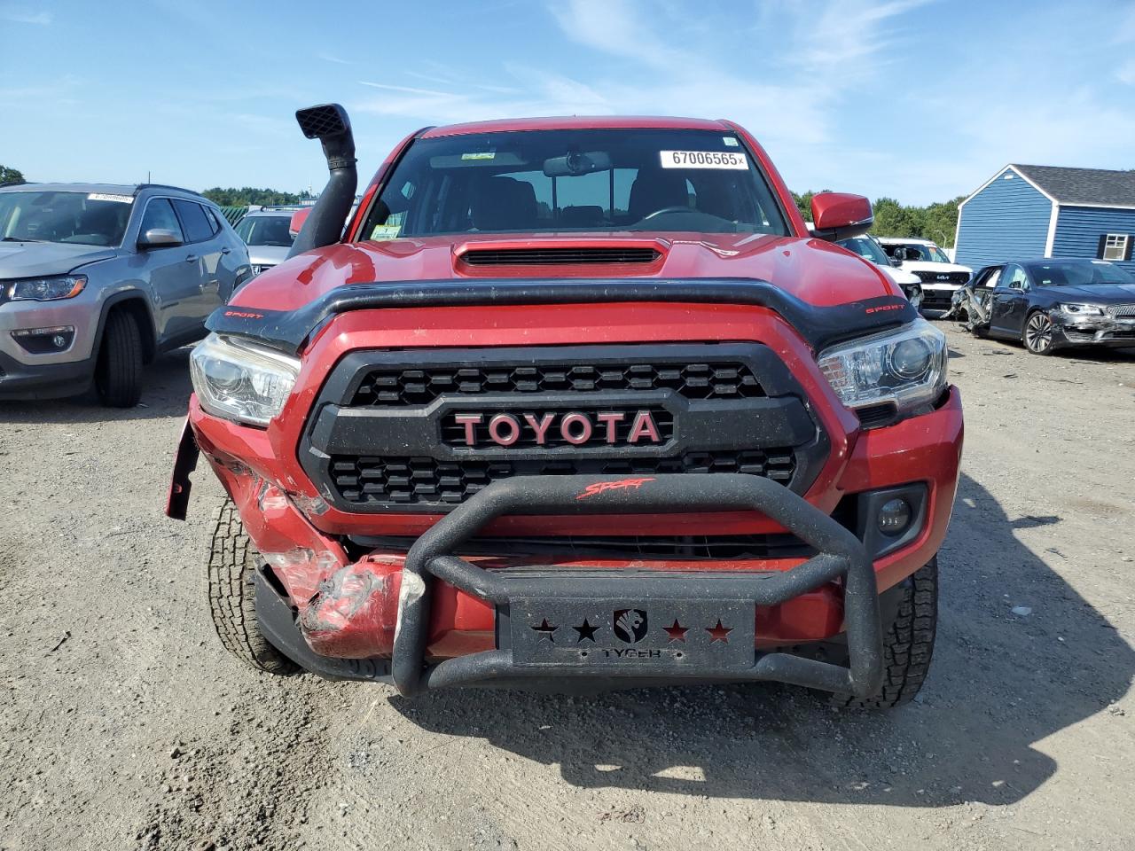 2017 TOYOTA TACOMA