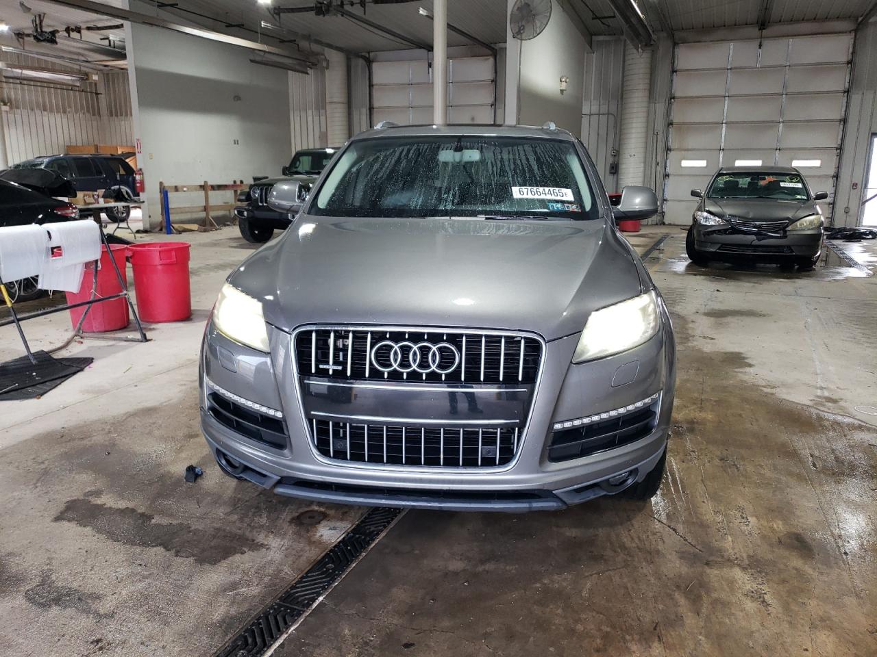 2010 AUDI Q7