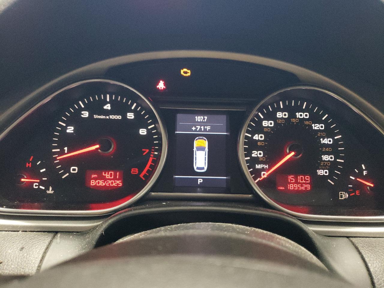 2010 AUDI Q7