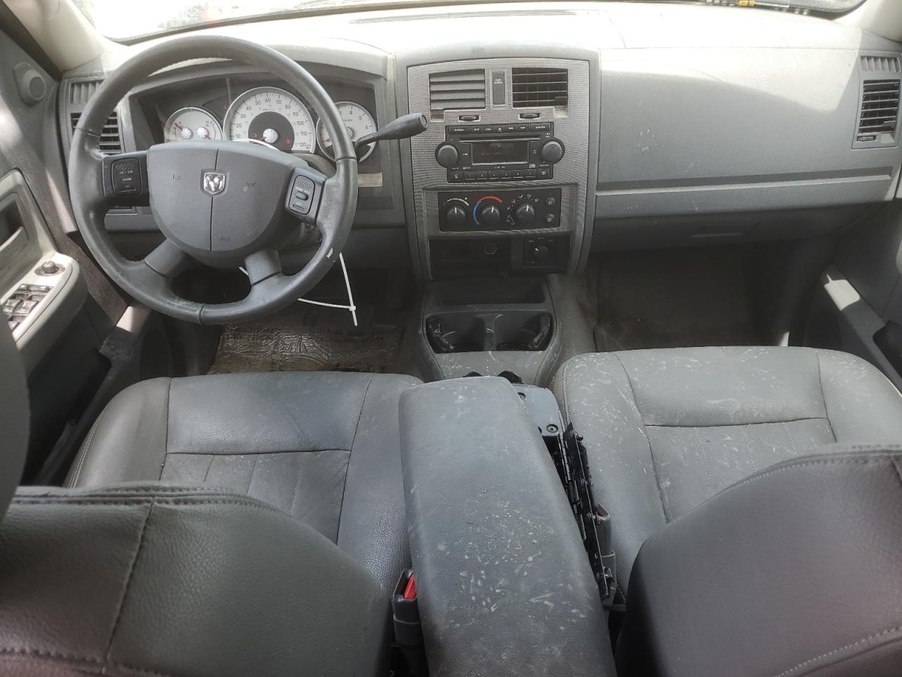 2006 DODGE DAKOTA