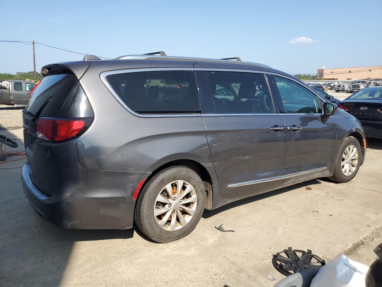 2018 CHRYSLER PACIFICA