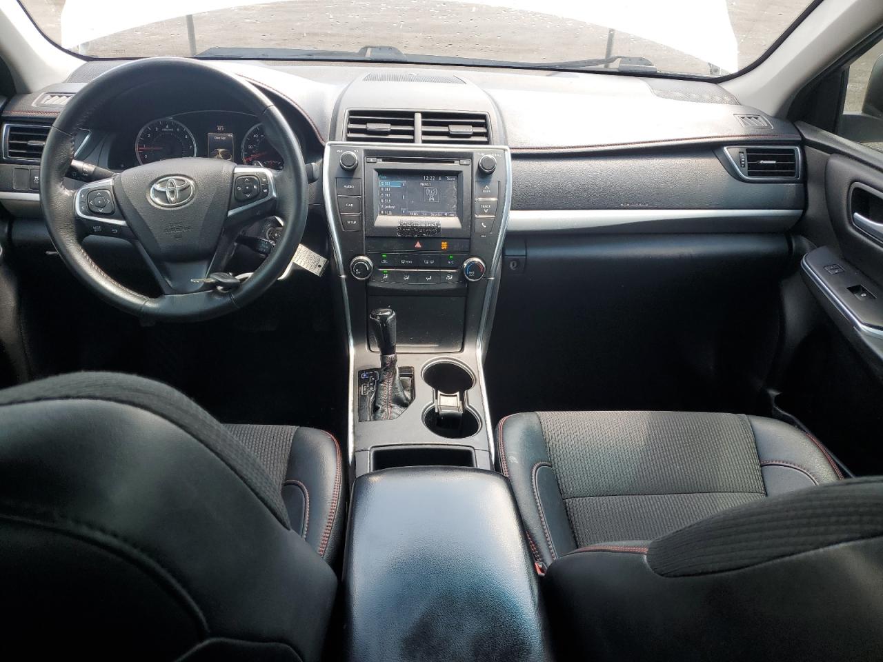 2017 TOYOTA CAMRY