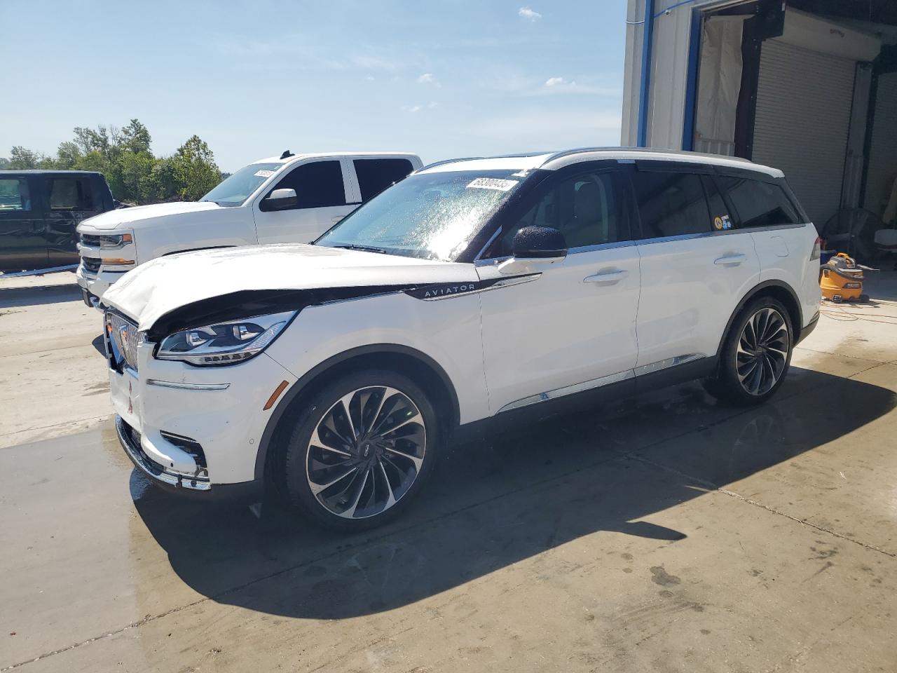 2023 LINCOLN AVIATOR