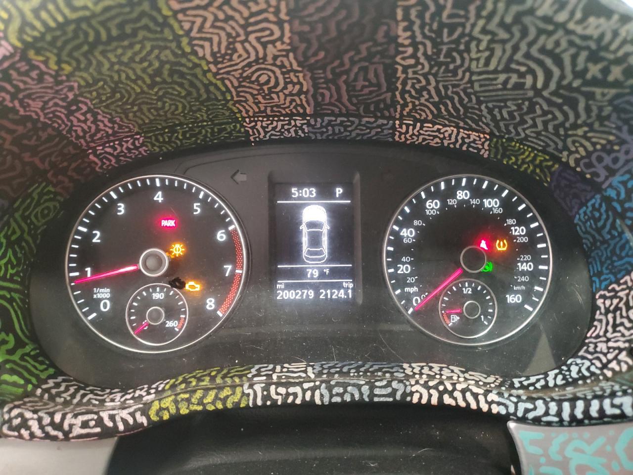 2013 VOLKSWAGEN PASSAT