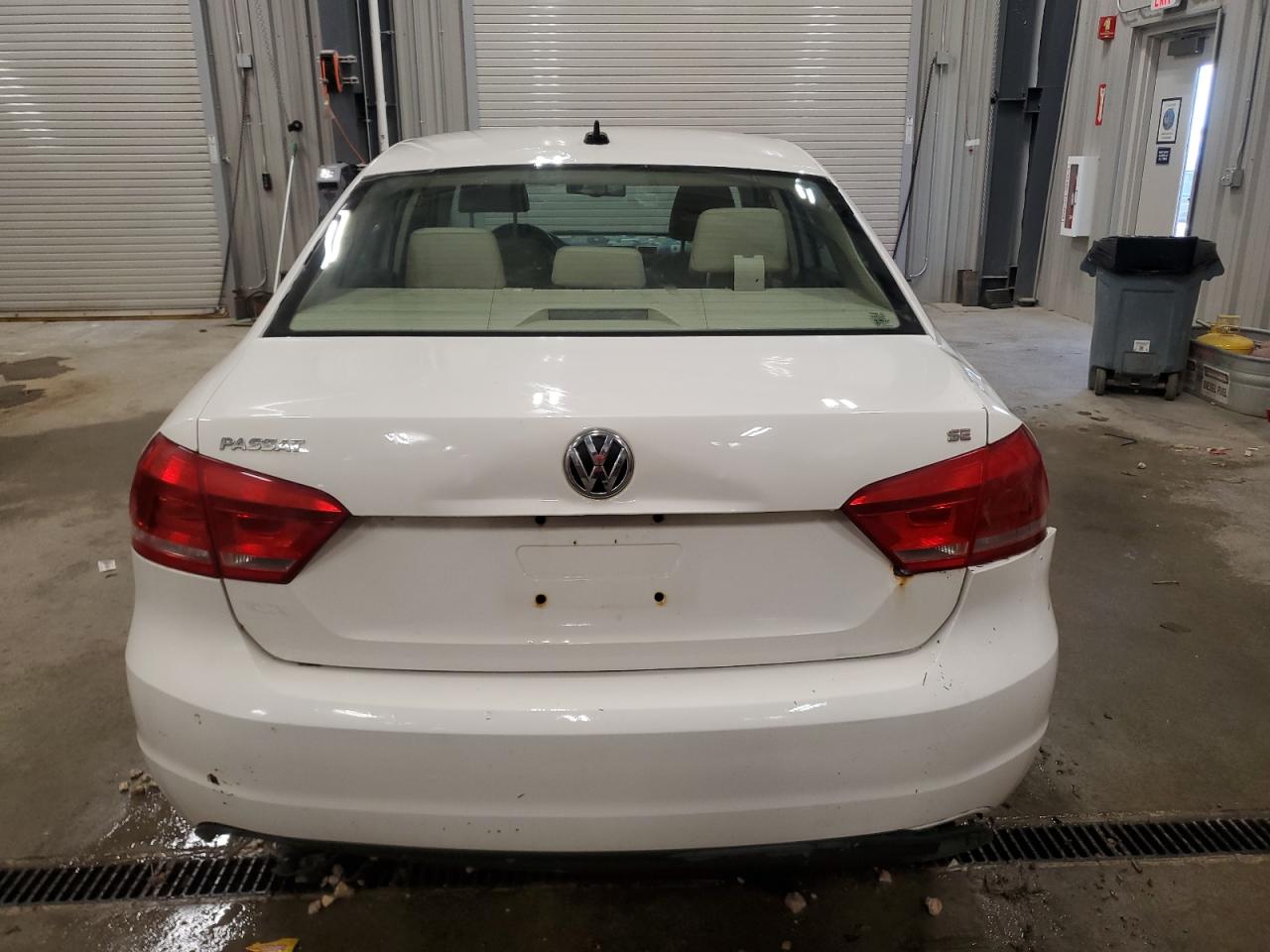 2013 VOLKSWAGEN PASSAT