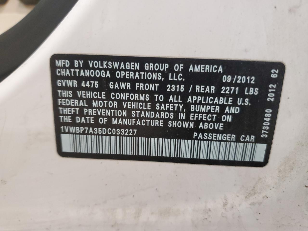 2013 VOLKSWAGEN PASSAT