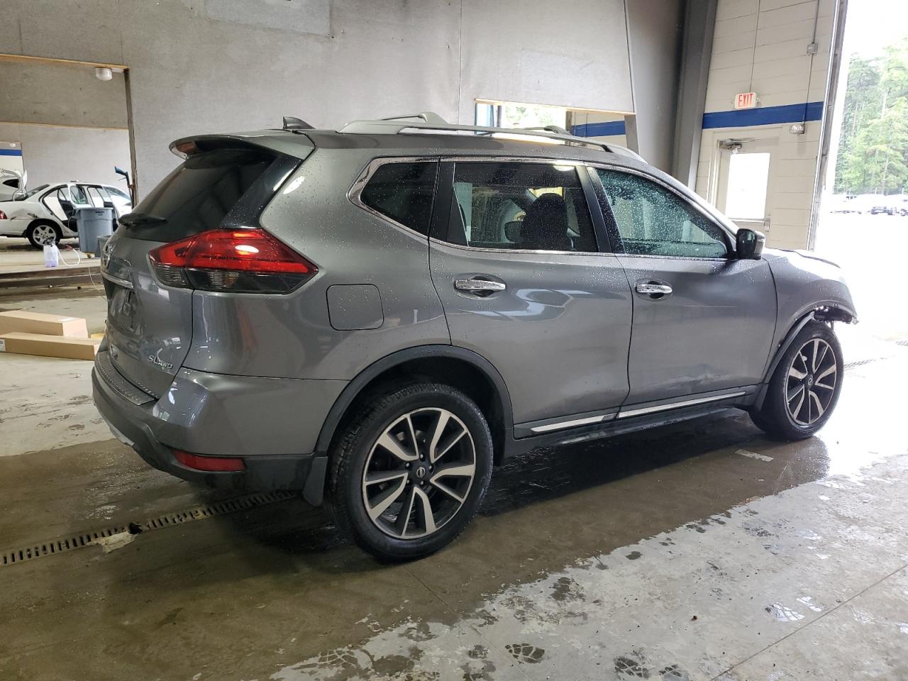2017 NISSAN ROGUE