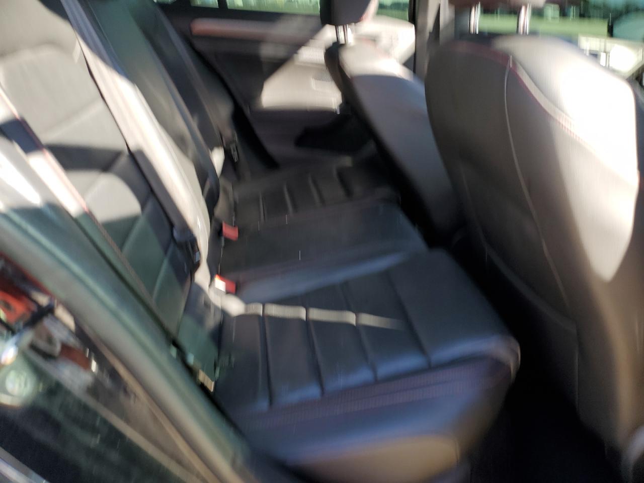 2020 VOLKSWAGEN GTI