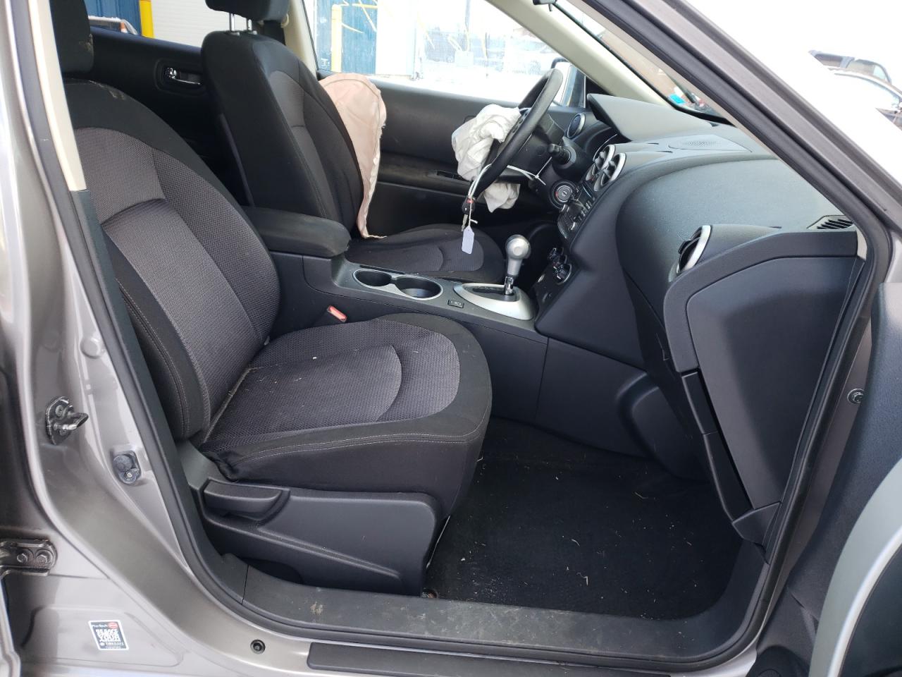 2012 NISSAN ROGUE