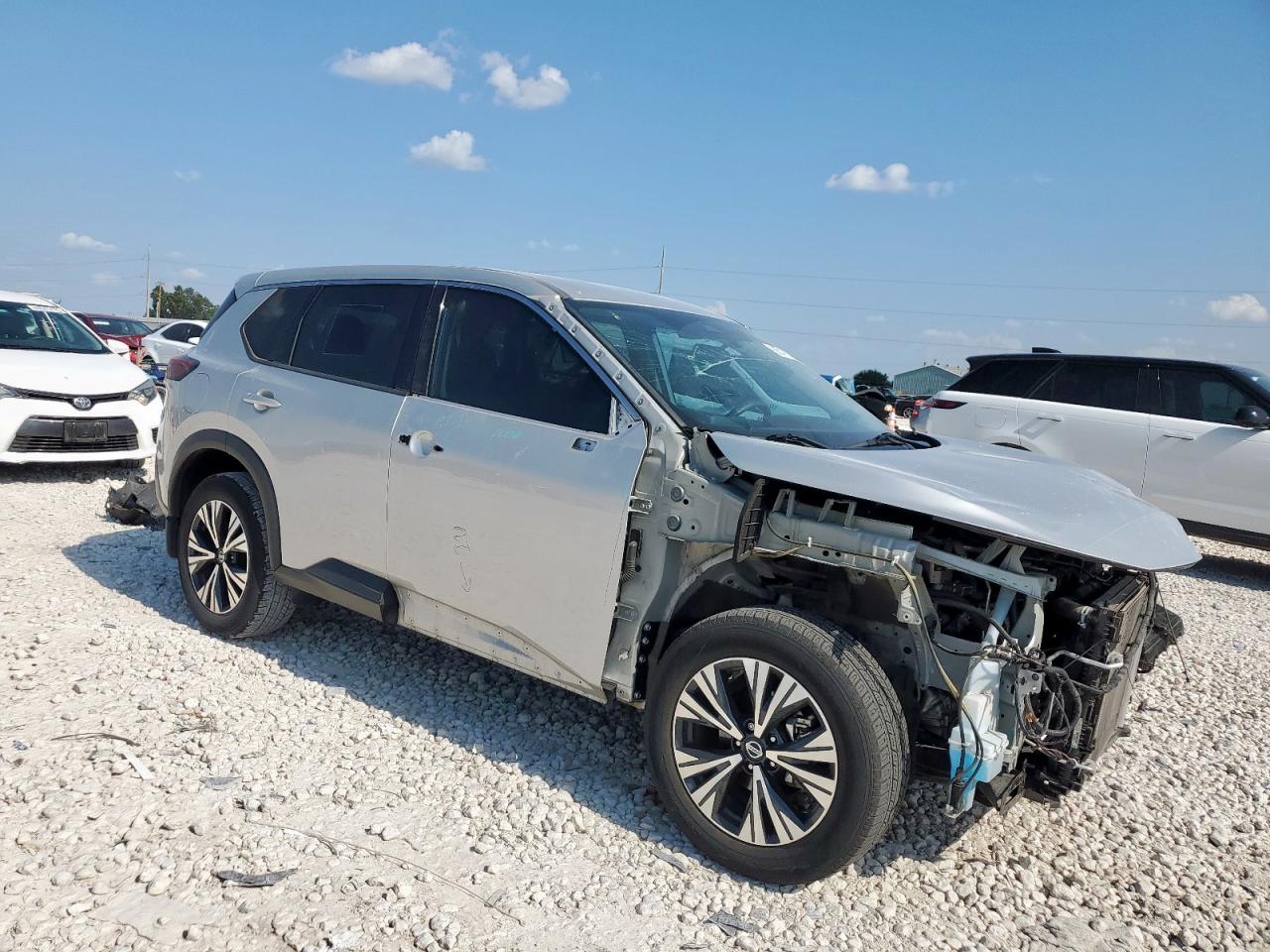 2021 NISSAN ROGUE
