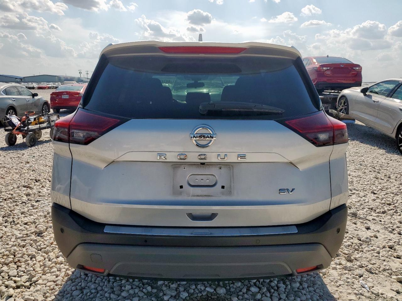 2021 NISSAN ROGUE
