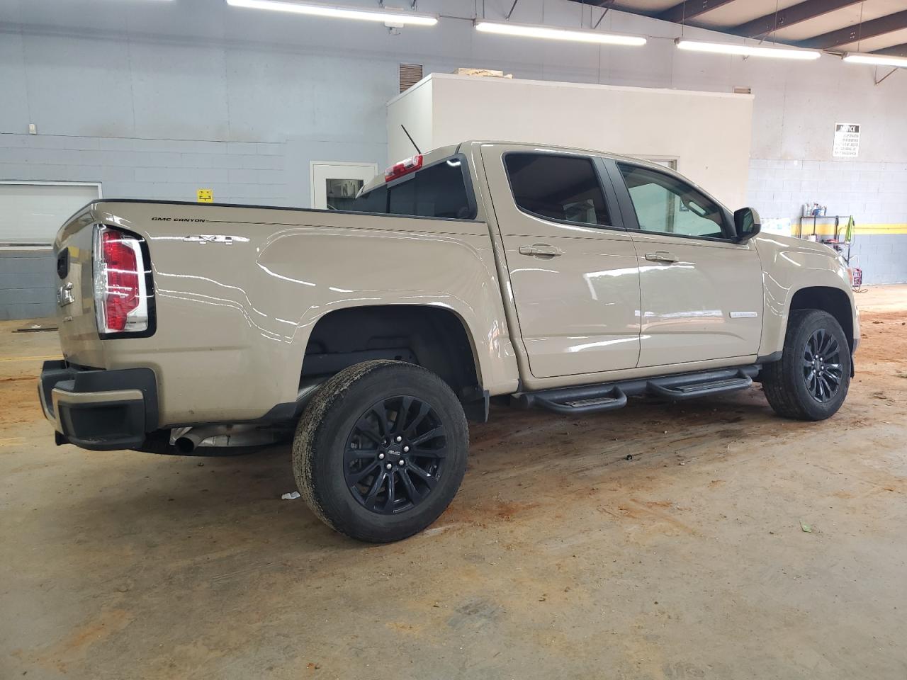 2022 GMC CANYON