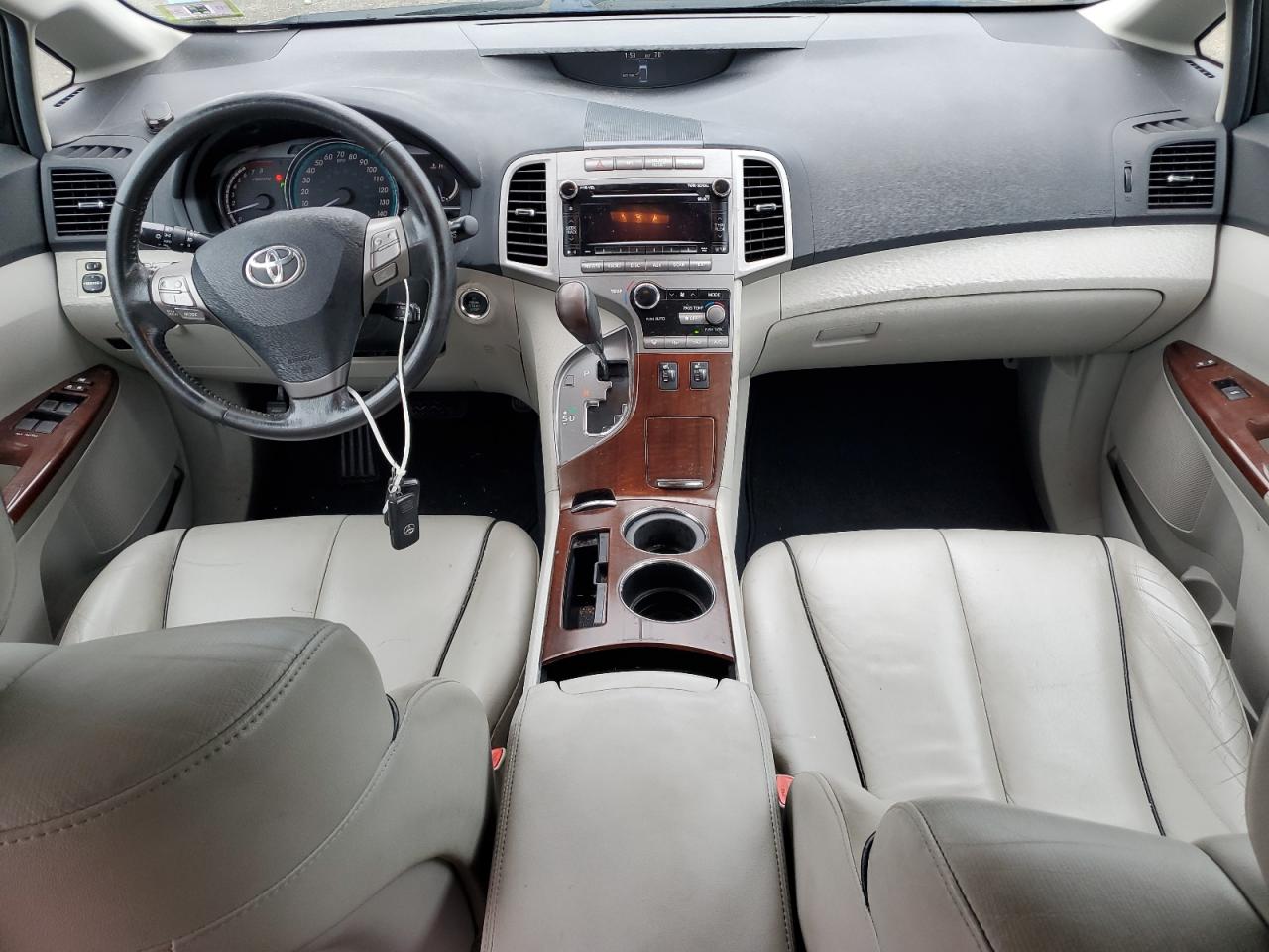 2011 TOYOTA VENZA