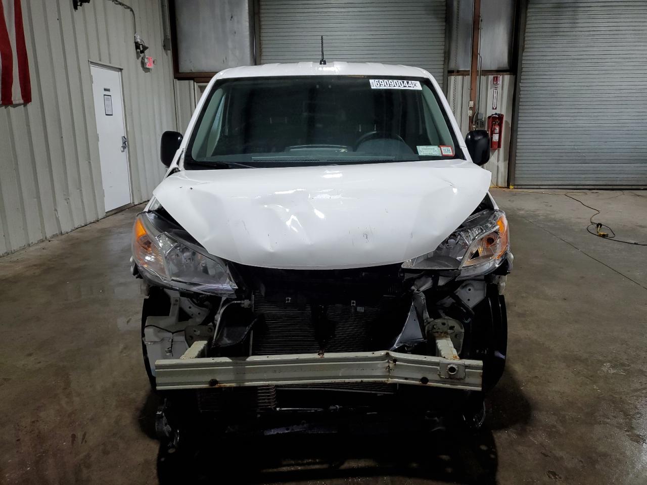 2019 NISSAN NV