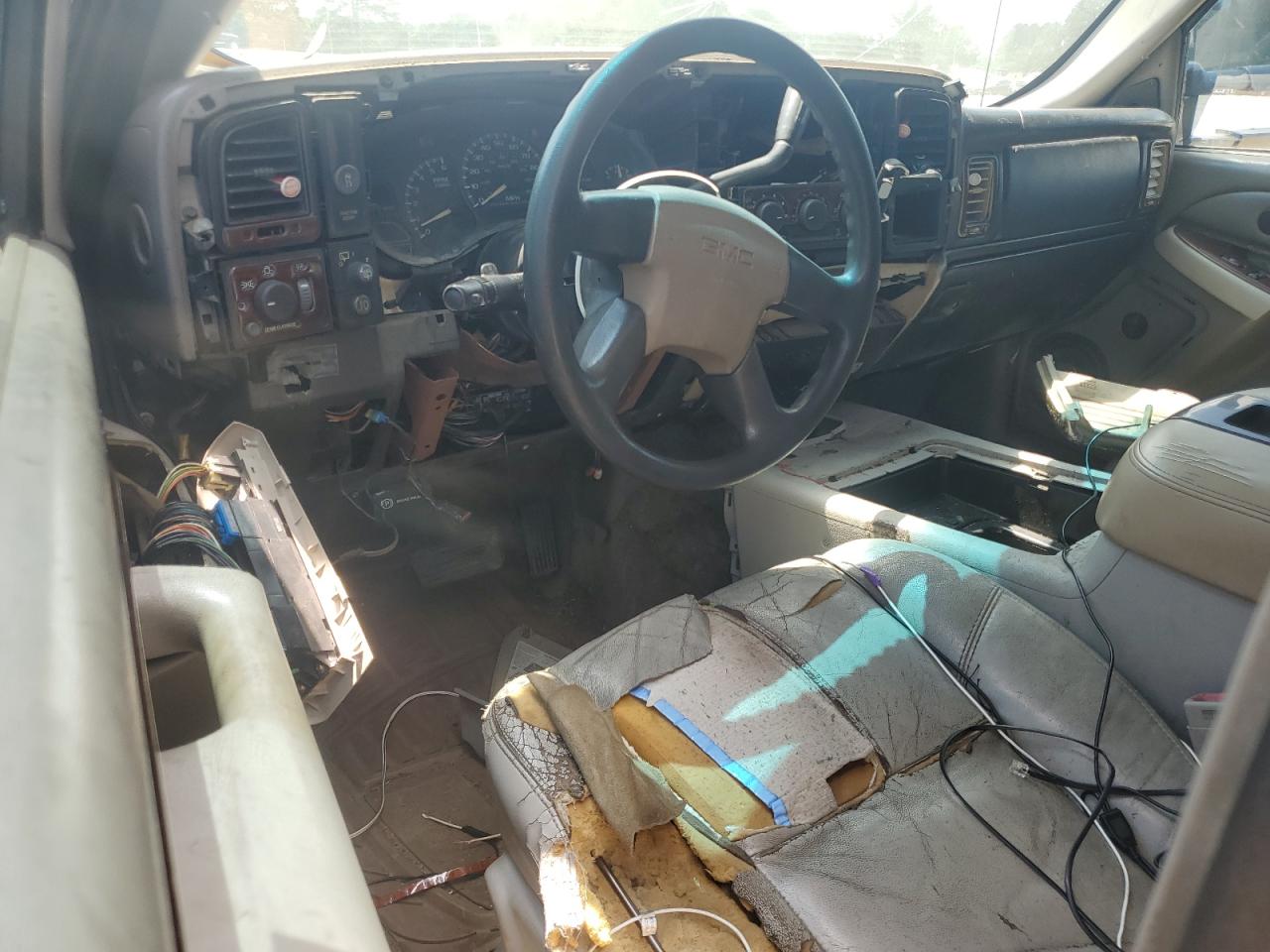 2002 GMC YUKON