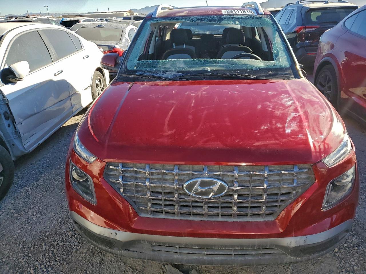 2025 HYUNDAI VENUE