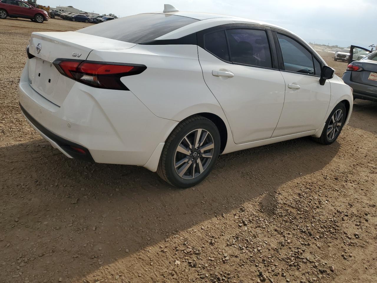 2020 NISSAN VERSA