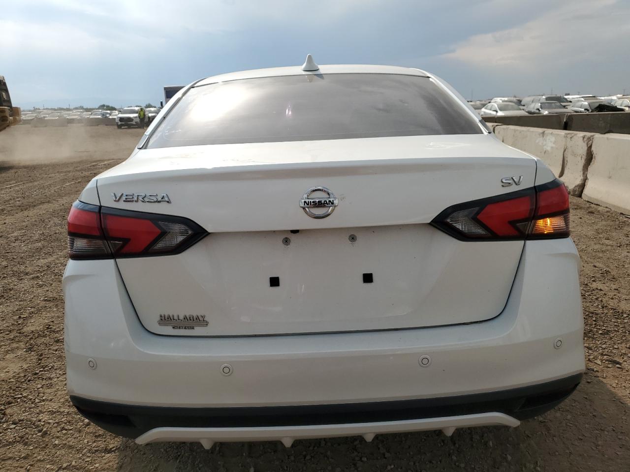 2020 NISSAN VERSA