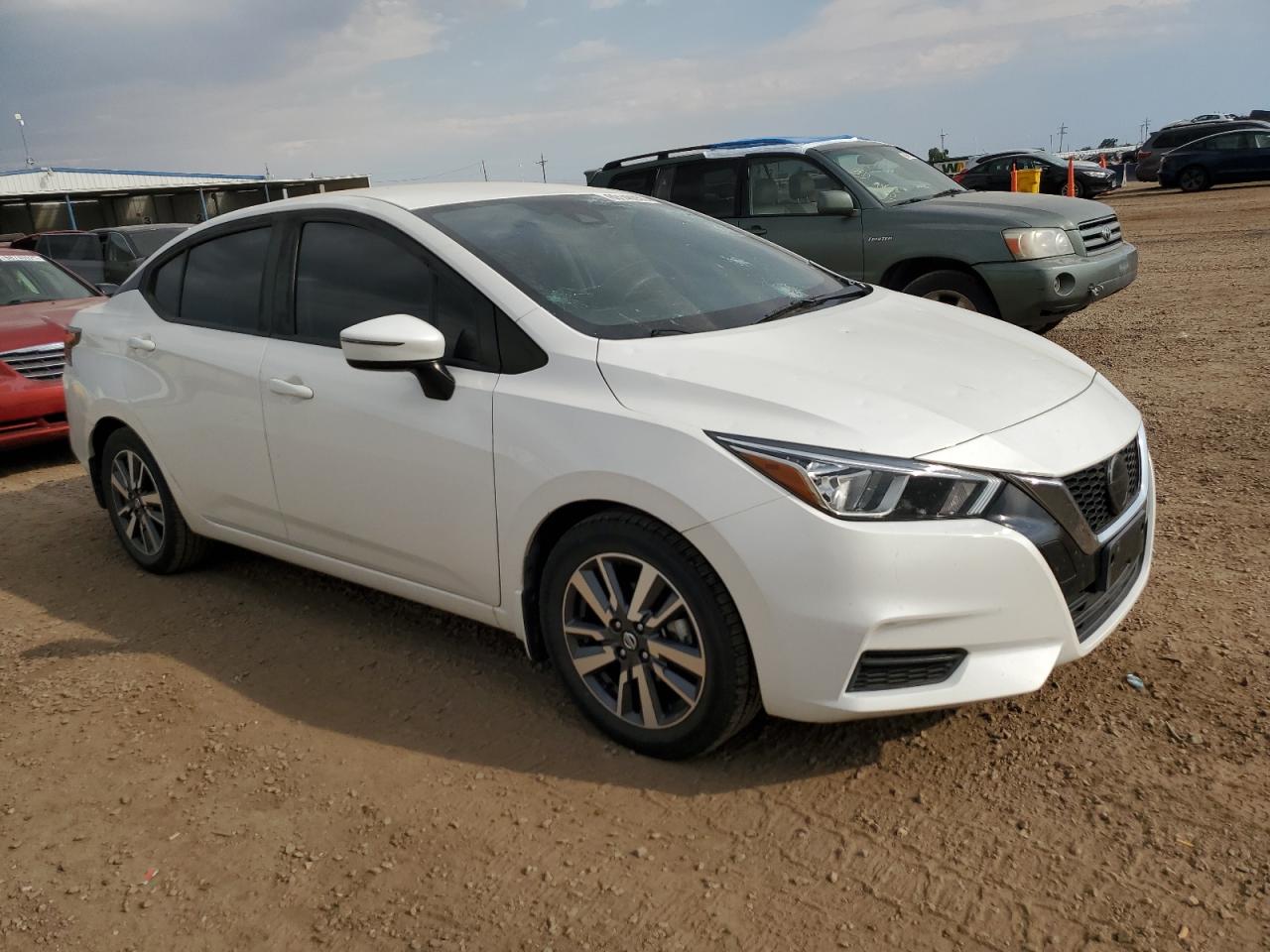 2020 NISSAN VERSA