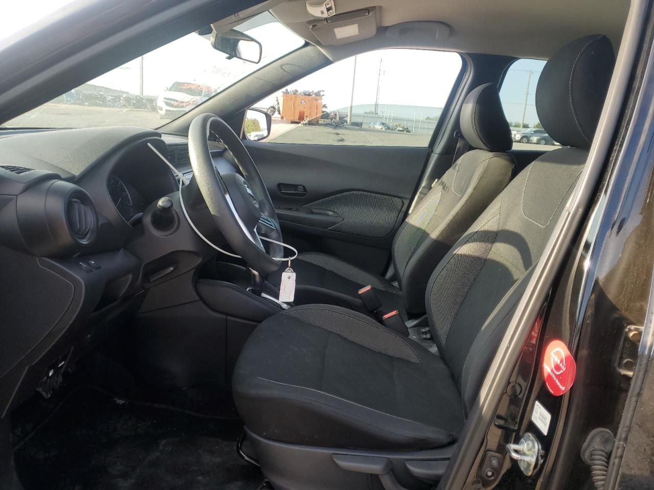 2019 NISSAN KICKS