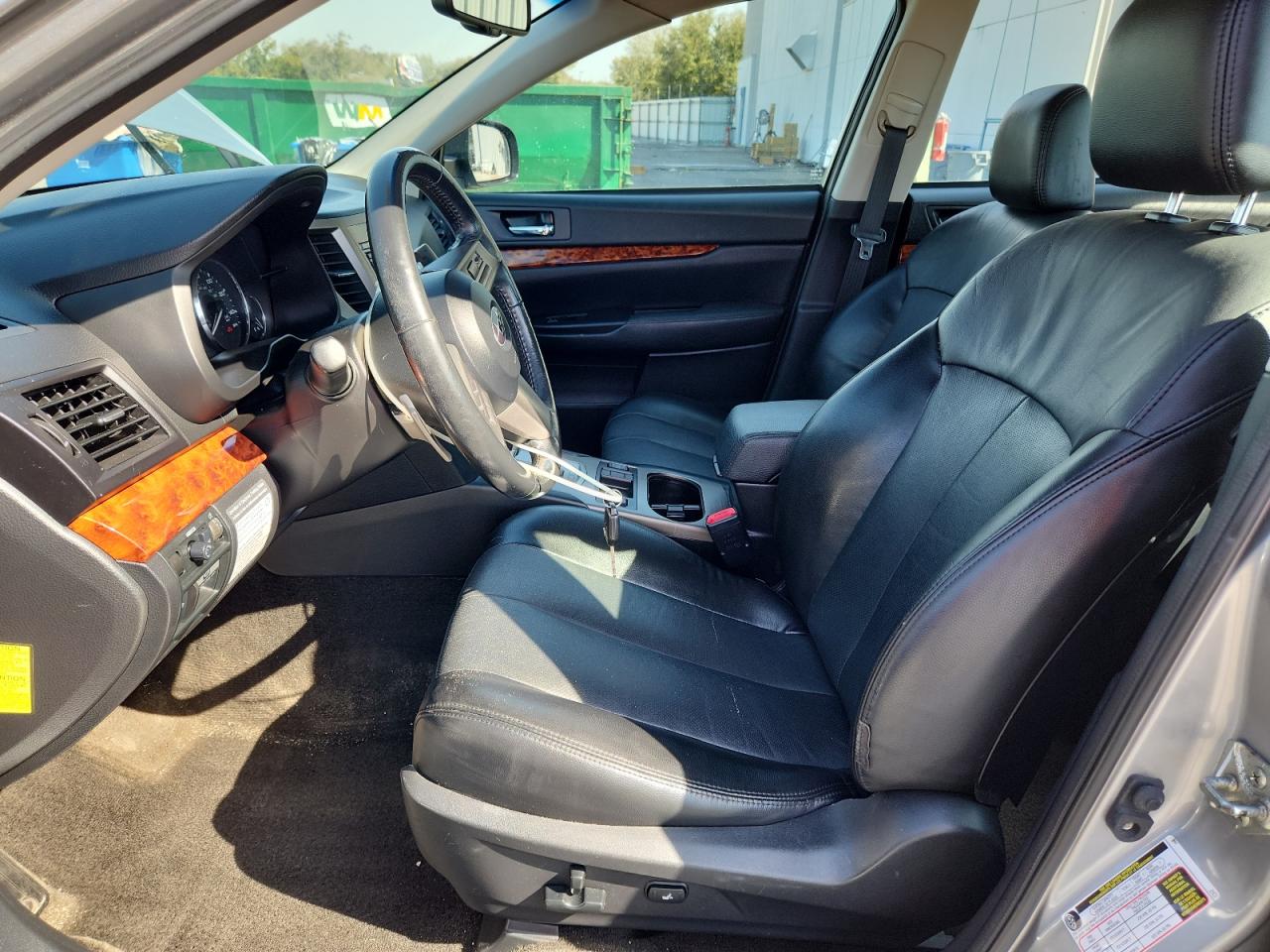 2011 SUBARU LEGACY