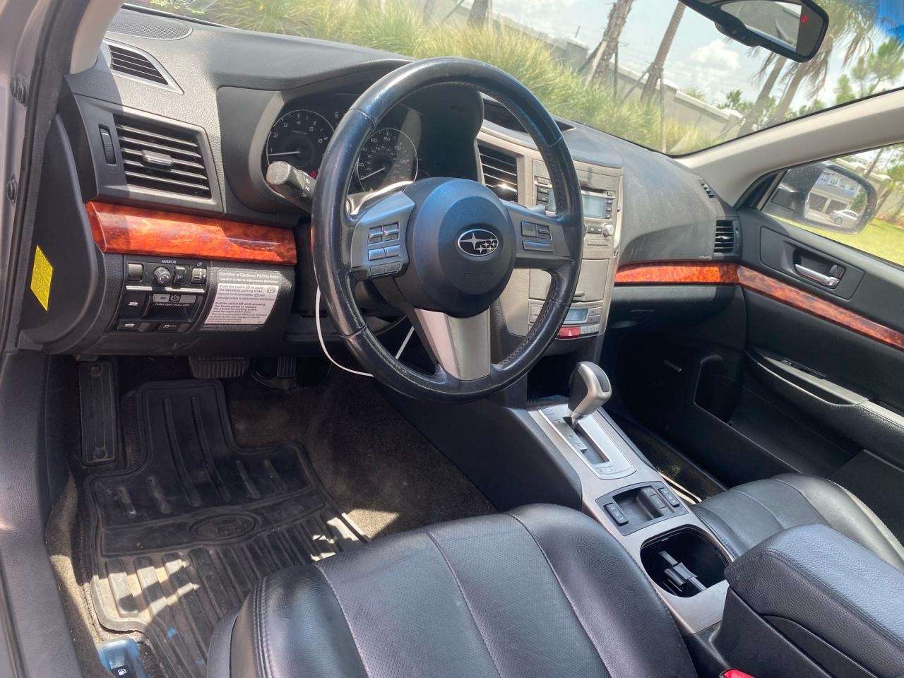 2011 SUBARU LEGACY