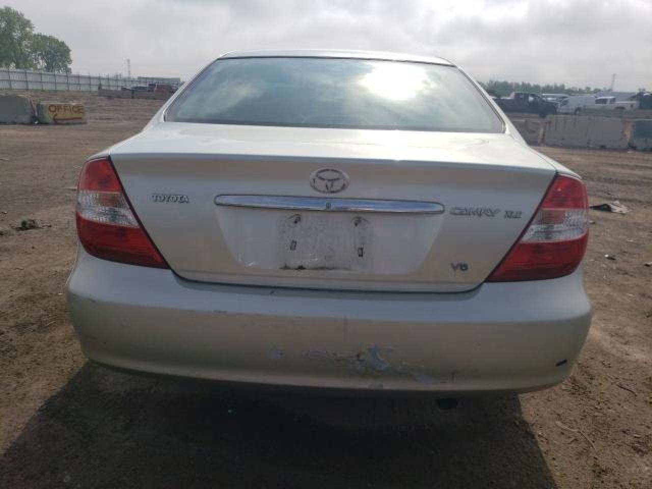2002 TOYOTA CAMRY