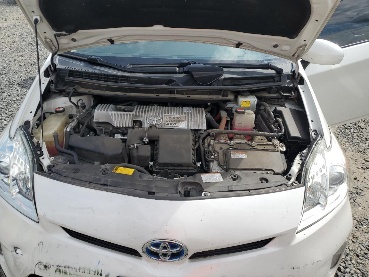 2015 TOYOTA PRIUS