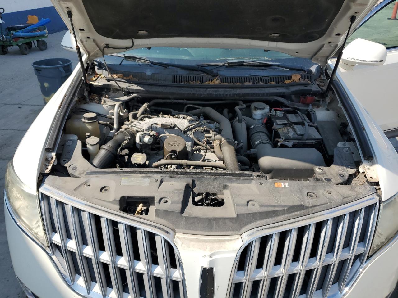 2012 LINCOLN MKT