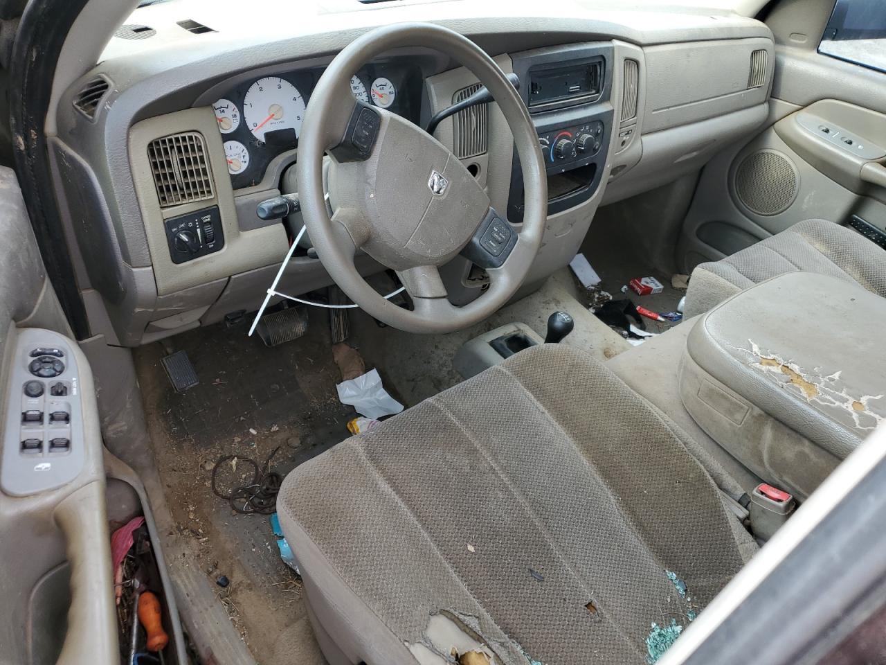 2004 DODGE RAM 2500