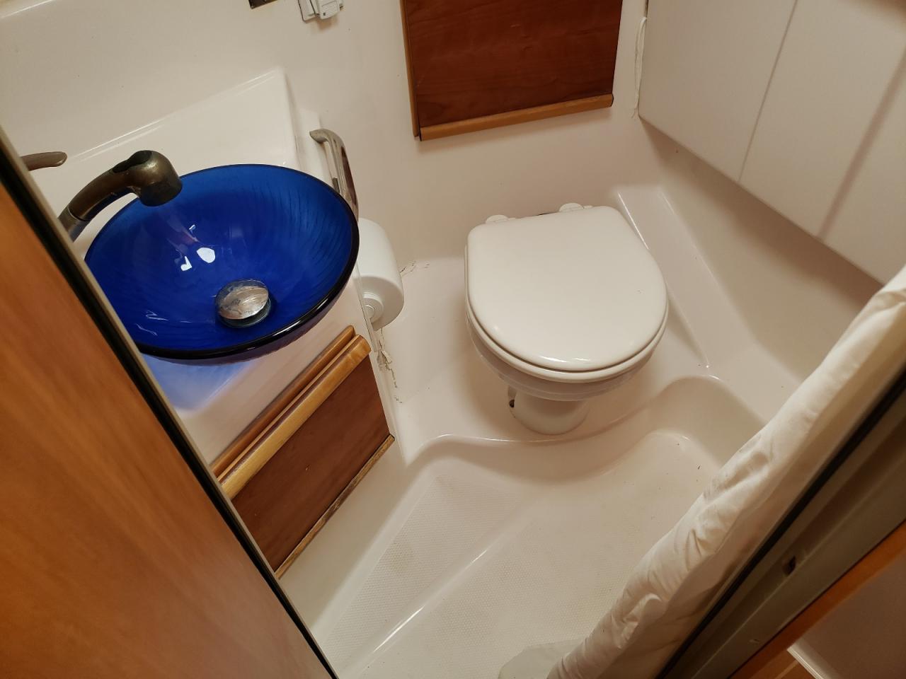 2018 CUTWATER BOAT