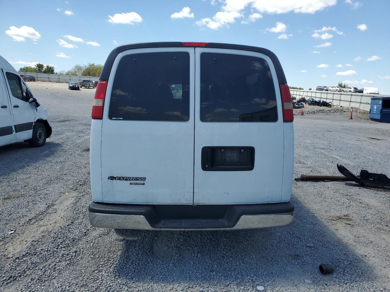 2013 CHEVROLET EXPRESS