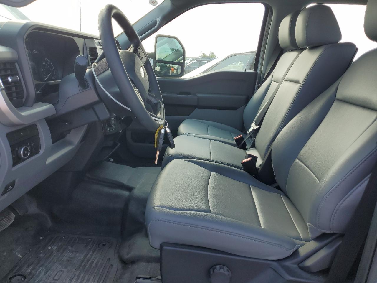 2023 FORD F250