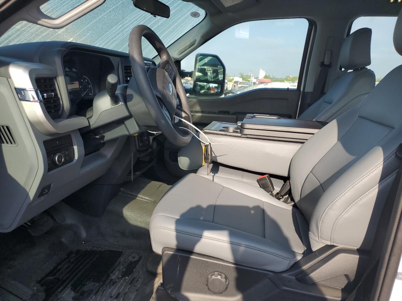 2023 FORD F250
