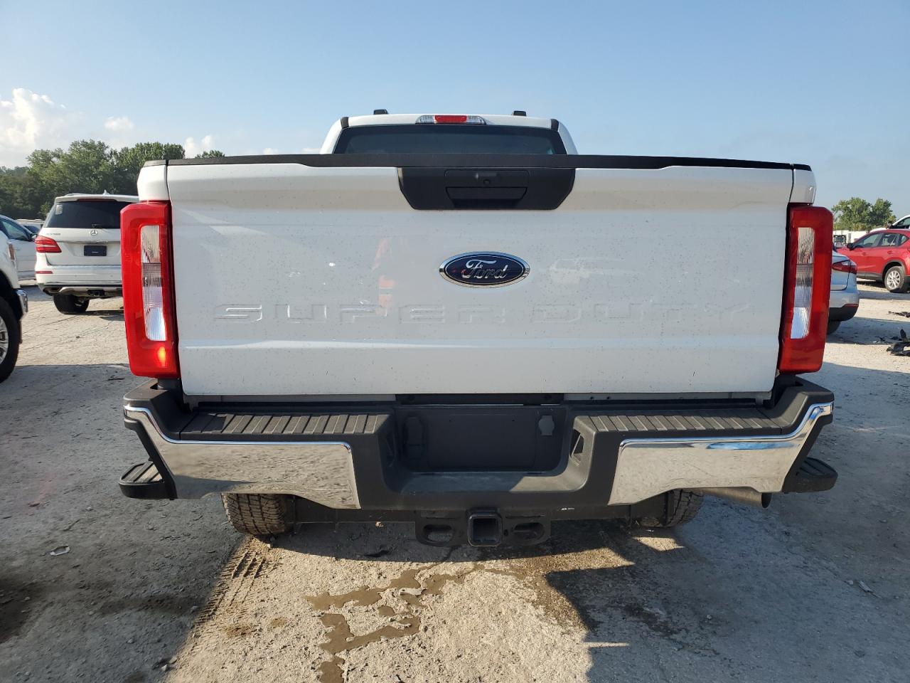 2023 FORD F250