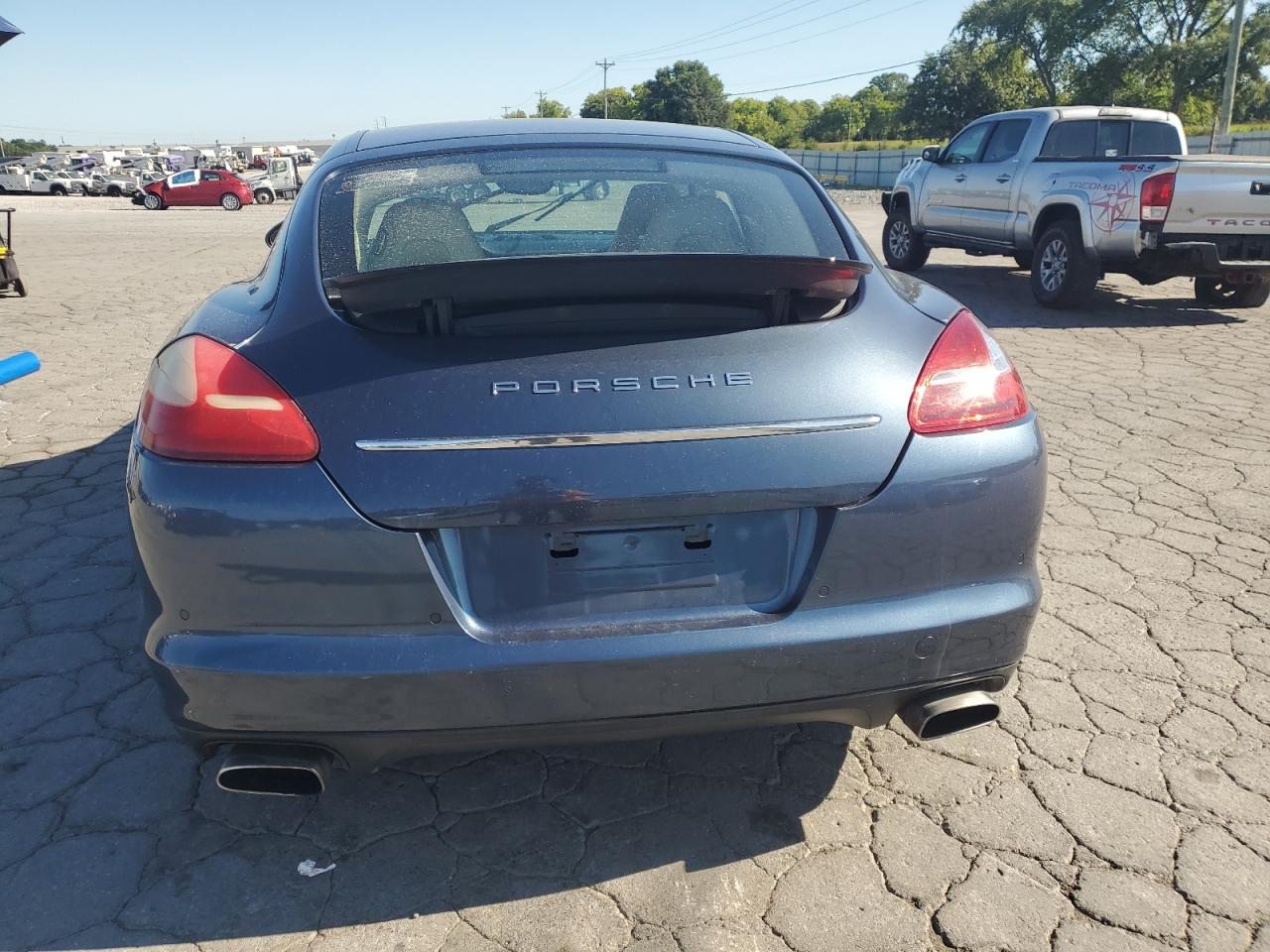 2011 PORSCHE PANAMERA