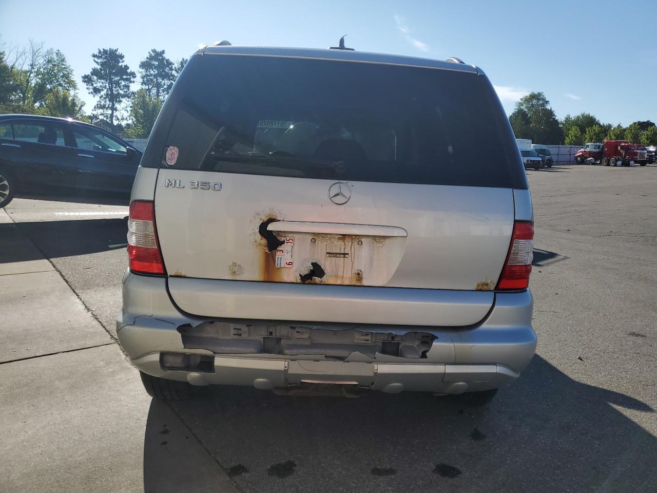 2004 MERCEDES-BENZ M-CLASS
