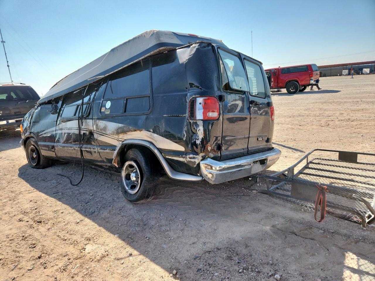 2001 DODGE B SERIES