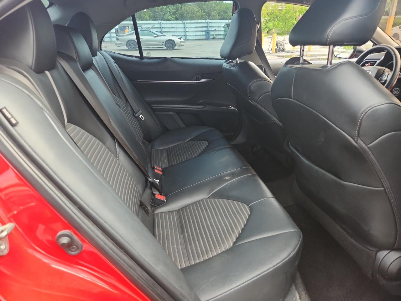 2020 TOYOTA CAMRY