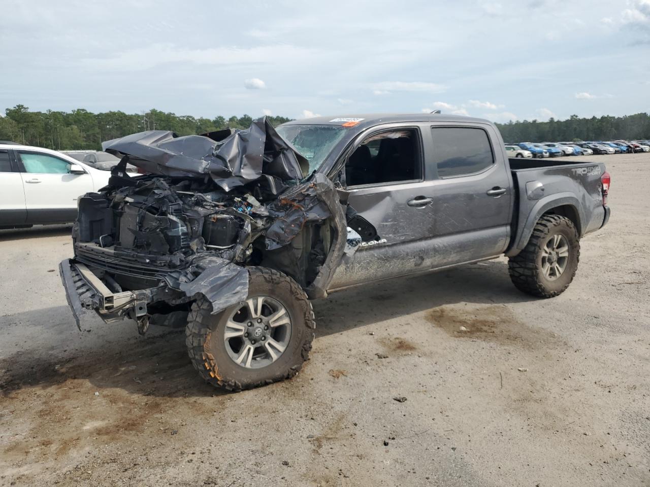 2018 TOYOTA TACOMA
