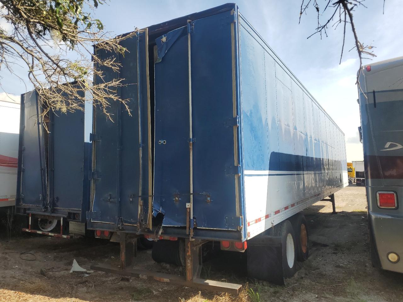 1990 GREAT DANE ALL Models