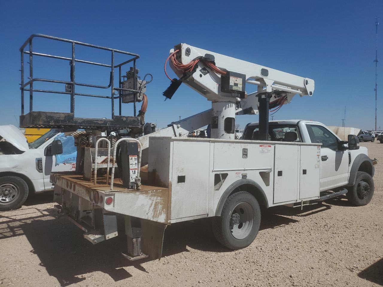 2019 FORD F550