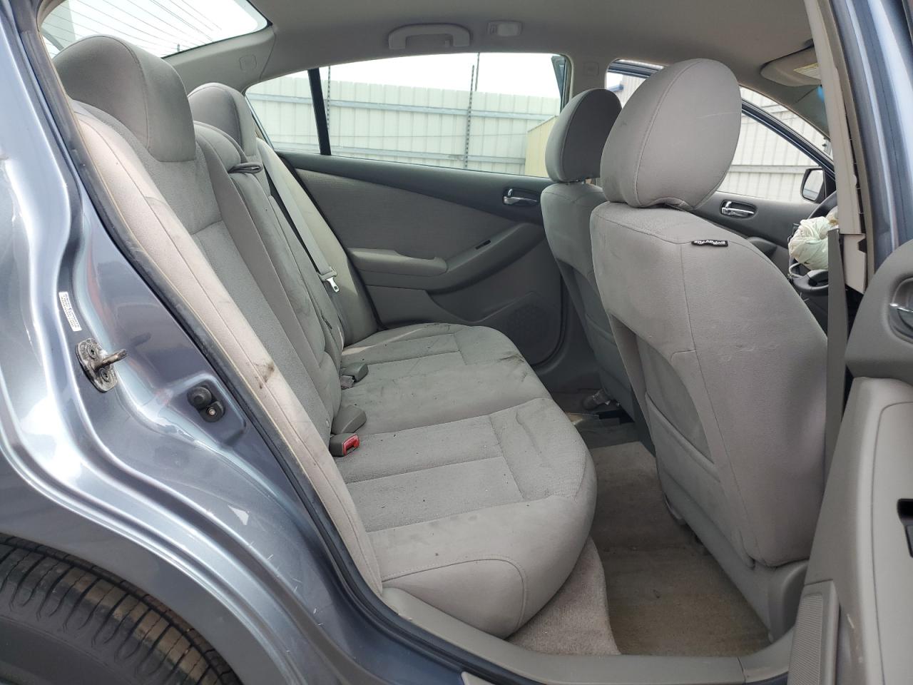2010 NISSAN ALTIMA
