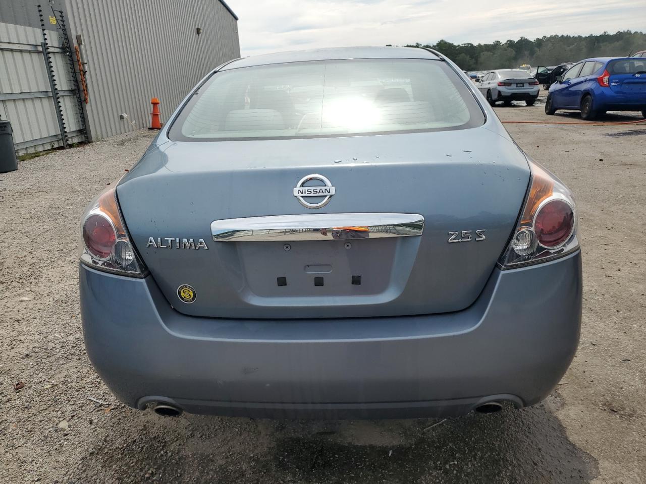 2010 NISSAN ALTIMA
