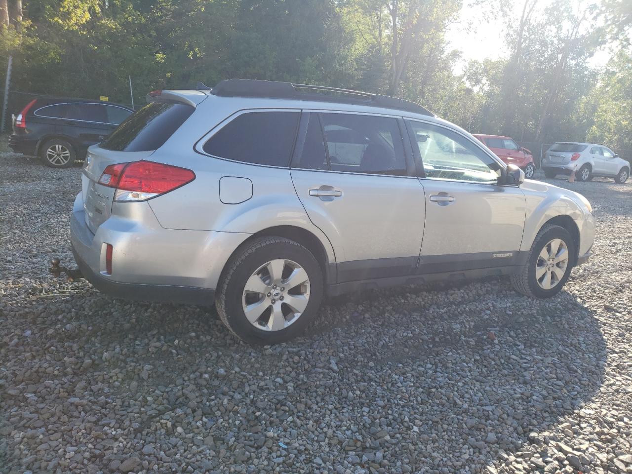 2012 SUBARU OUTBACK