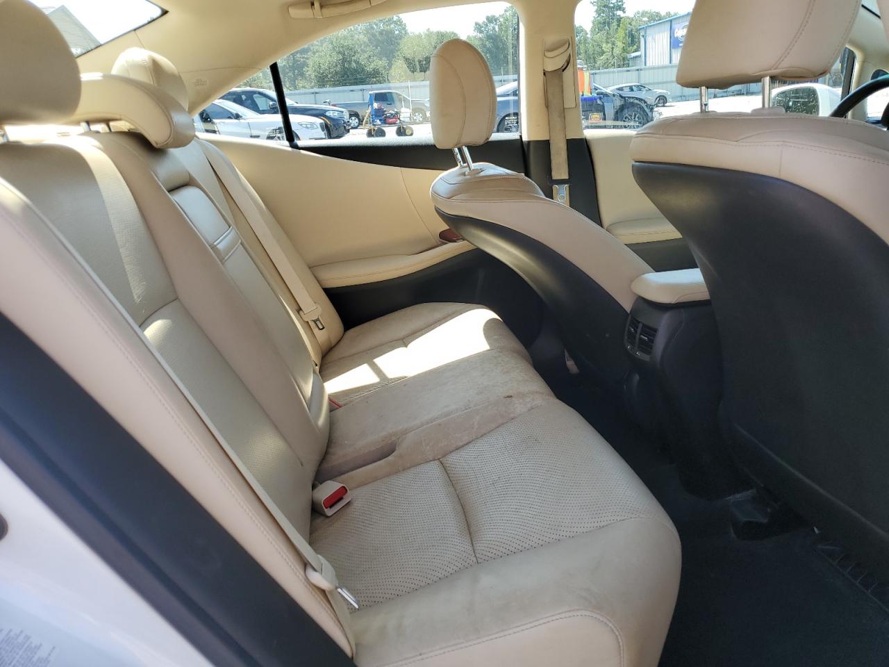 2010 LEXUS HS